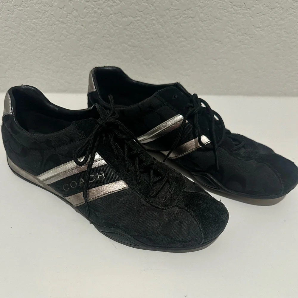 Coach Jayme Sneaker Signature Black Canvas Silver Leather Trim Size 10